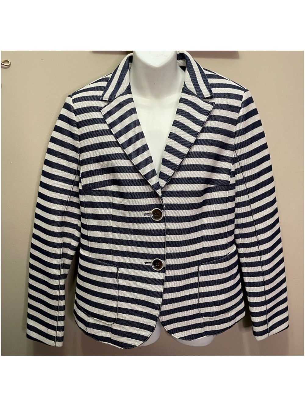 Luisa Cerano Striped Navy and Cream/Tan Women's Blazer Jacket Sz 8